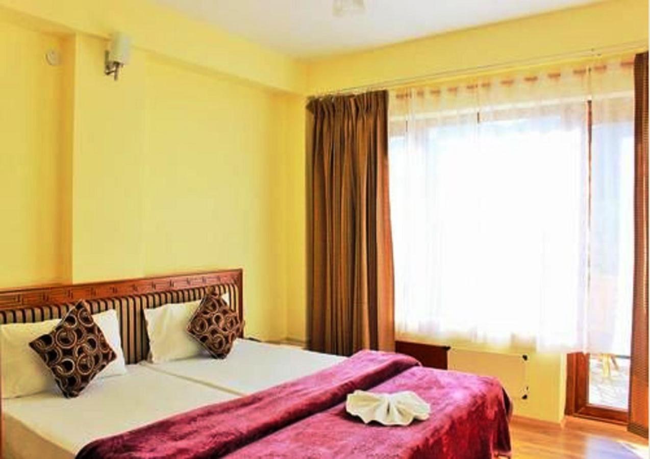 Himalayan Residency Ladakh Hotel Leh Exterior photo