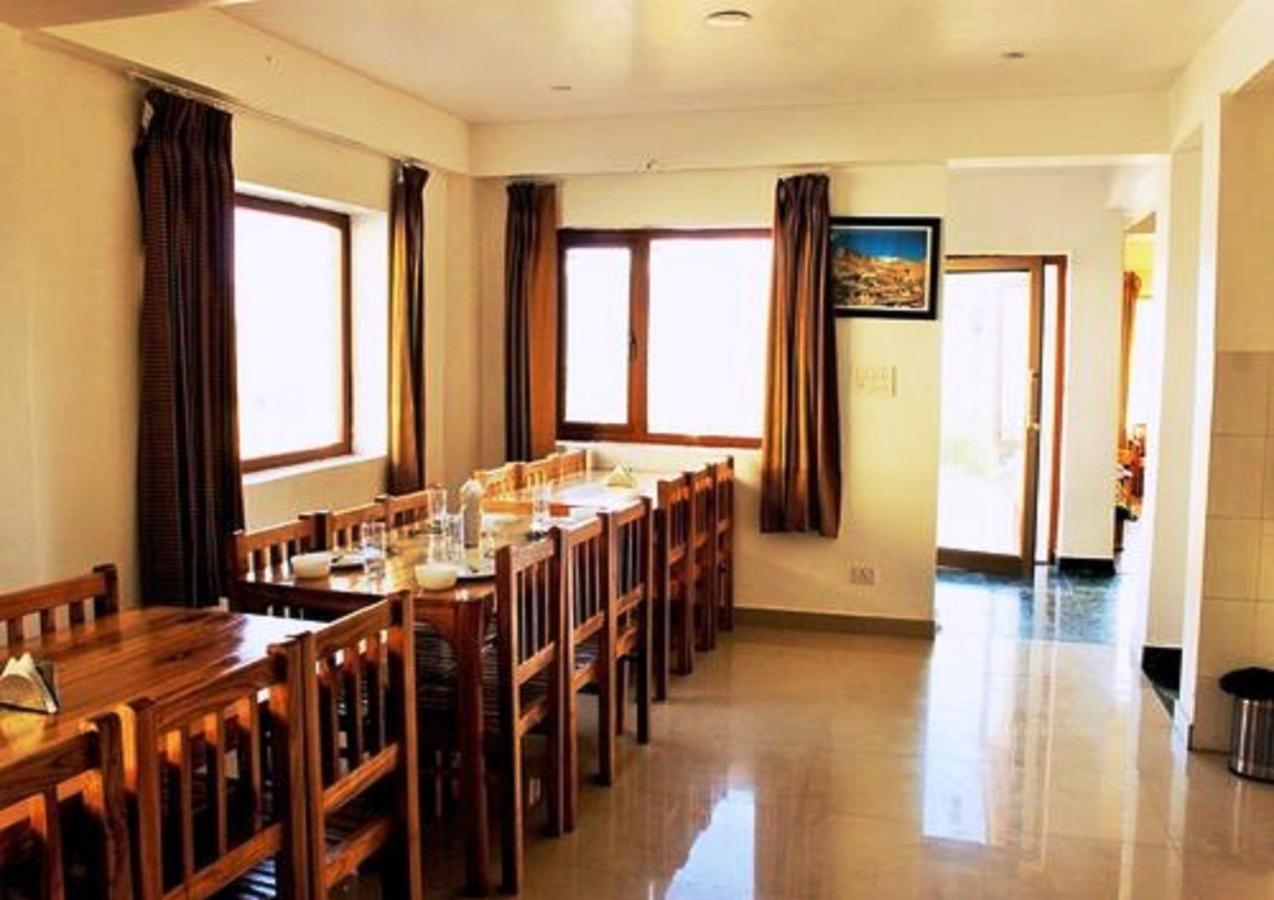 Himalayan Residency Ladakh Hotel Leh Exterior photo